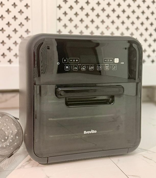 Air Fryer cu convecție Breville – 12L, multifuncțional, ca nou,