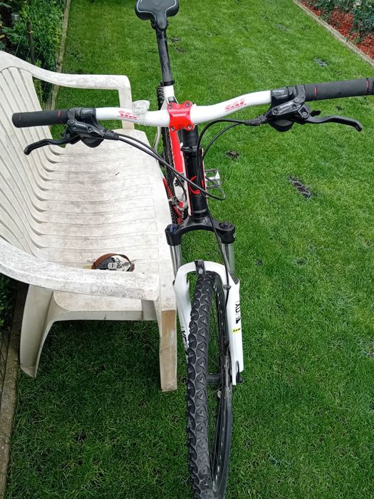 Vând bicicleta GRANDIS adusa de doua zile din Germania