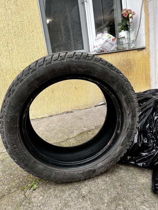 Зимни гуми.