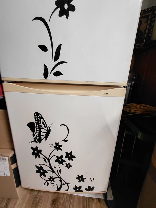 Хладилник с фризер Whirlpool