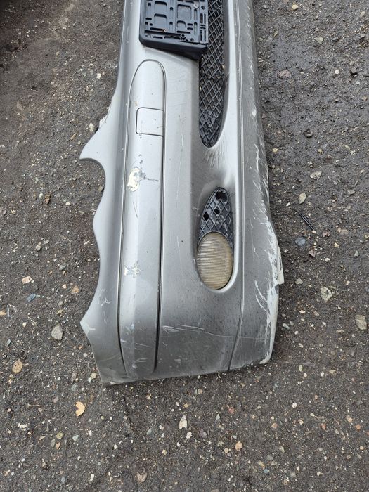 Бампер передний Мерседес 203