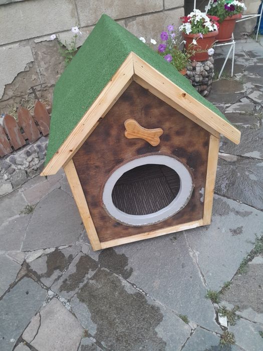 Продаю будку для собаки