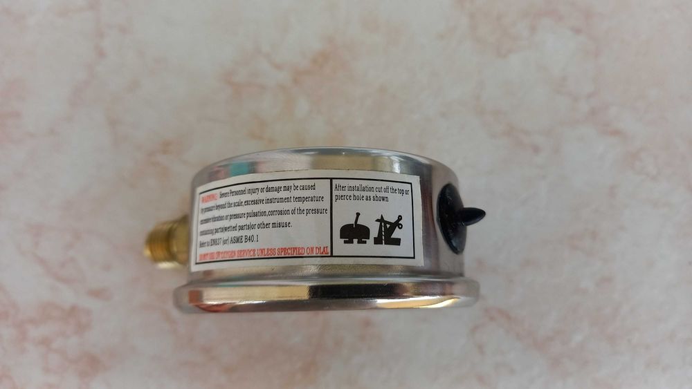 Универсален манометър - радиален ф63 с глицерин 0 - 250 bar, 3500 psi