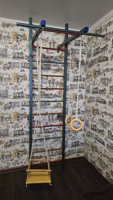 Шведская стенка для детей.