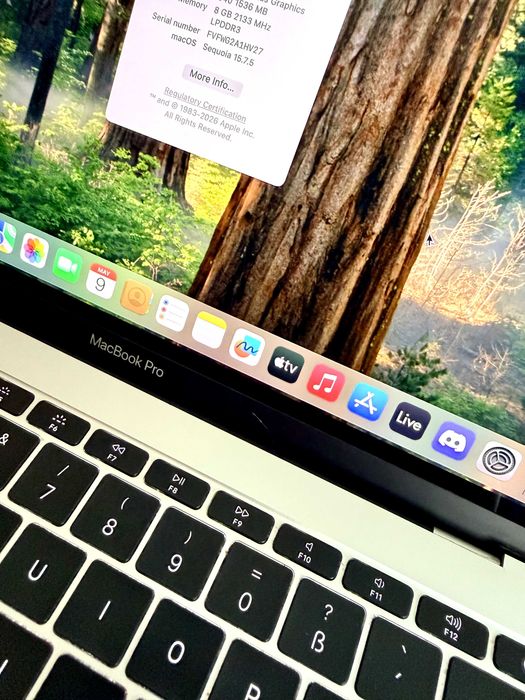 Macbook Pro Mid 2017 / Intel Core i5 2.3GHz / 8GB / 128GB SSD / MacOS Sequoia 15.7.5