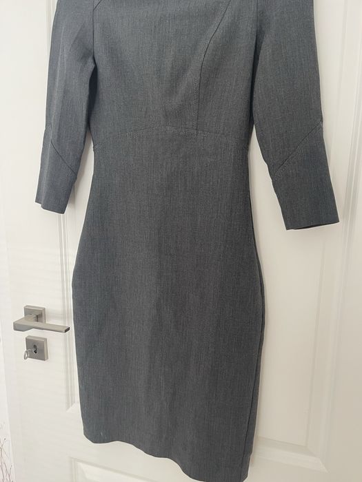 Rochie zara xs office, in stare buna