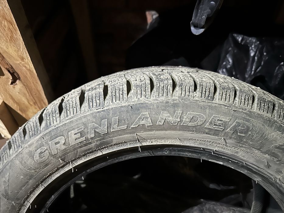 Шины 235/55R19 зимние шипы