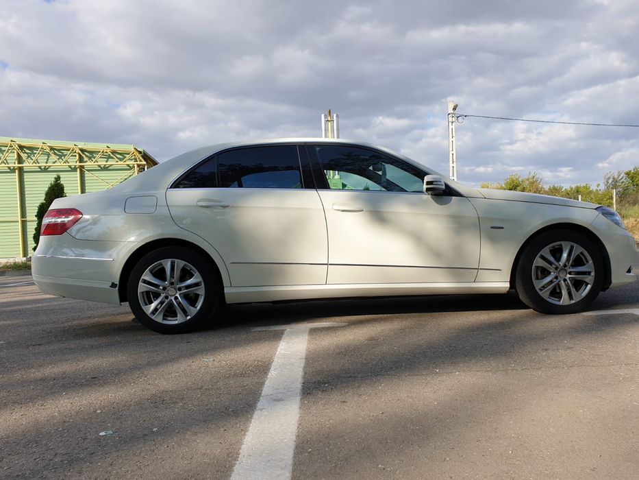 MERCEDES-BENZ E-Class 2010 — imagine 4