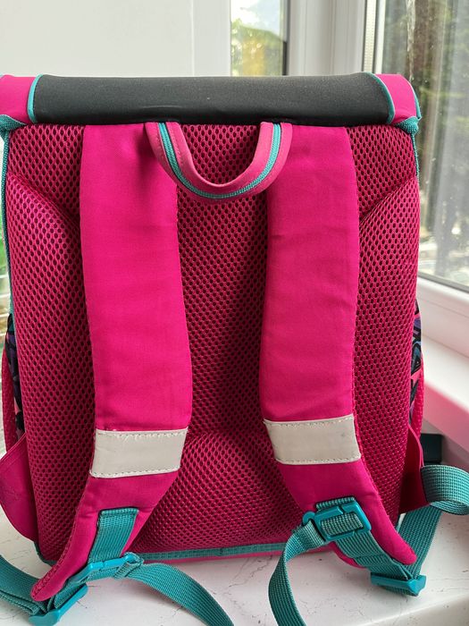 Ученическа раница.