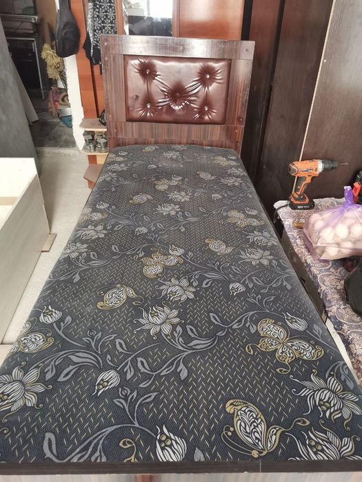 Кровать кровать кровать