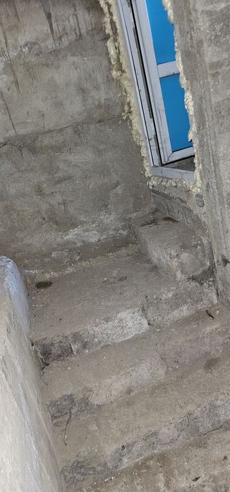 Двухэтажный сухой гараж Ердена