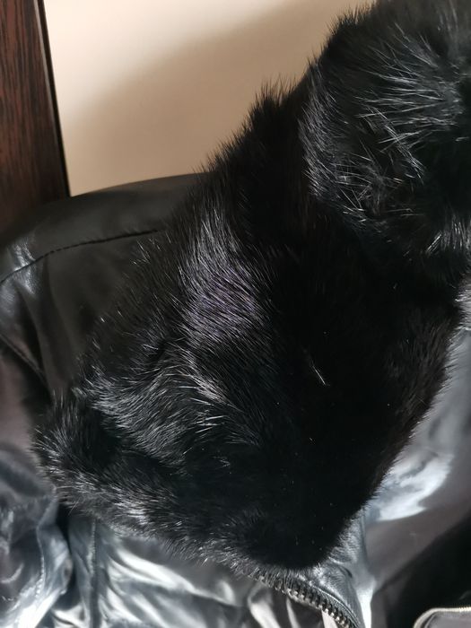 Продам пуховик кожаный