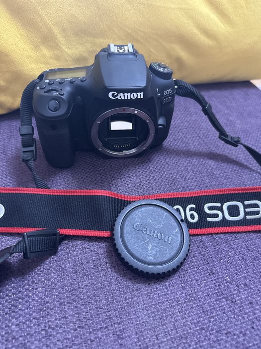 Canon Eos 90D+ Baterry Grip BG-E3 ca Noi