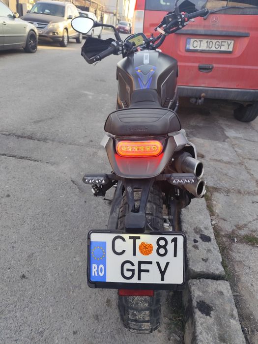 Benelli Leoncino 800 Trail