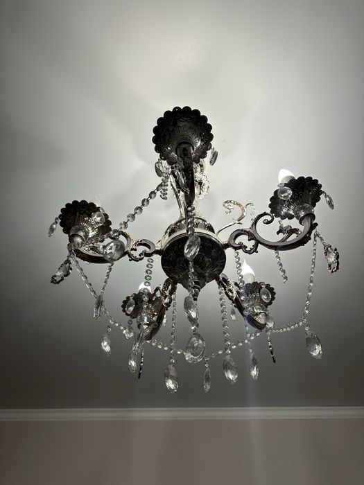 Люстра 2 шт новый и бу