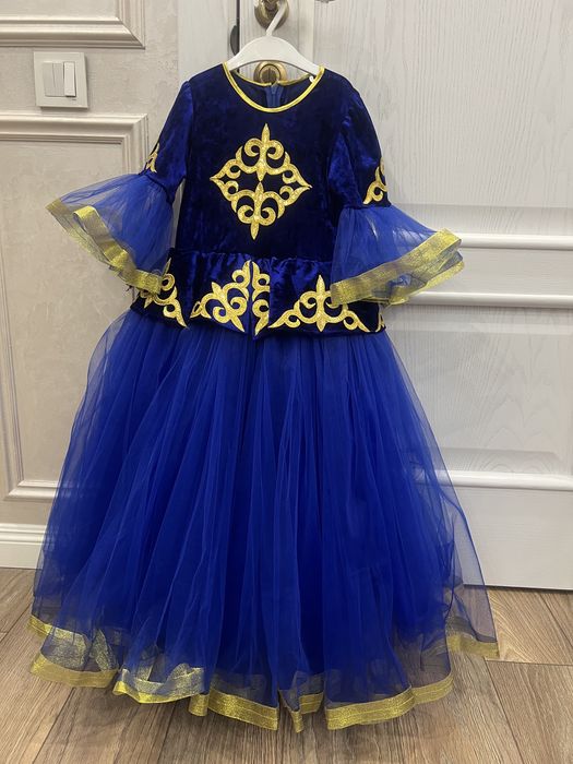 Продается платье