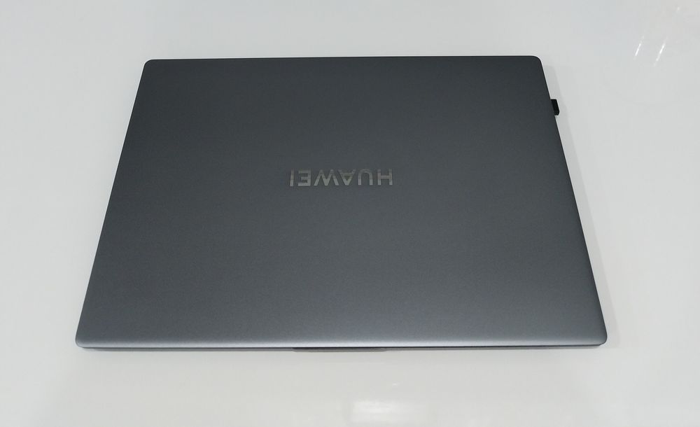 Ноутбук   HUAWEI