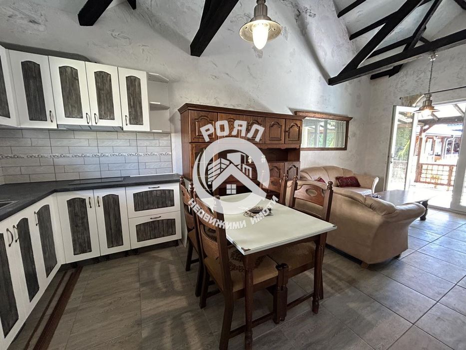 Продава се Къща в Пловдив, Прослав - 642 кв.м за 1223 €/кв.м - Снимка #4