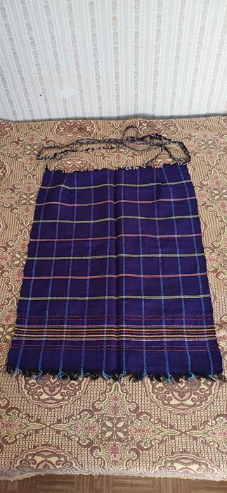 Продавам пътеки,калъфки,пристилки и др.Автентични ръчно тъкани.
