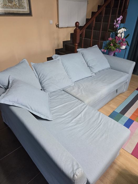 Canapea baby blue  Ikea