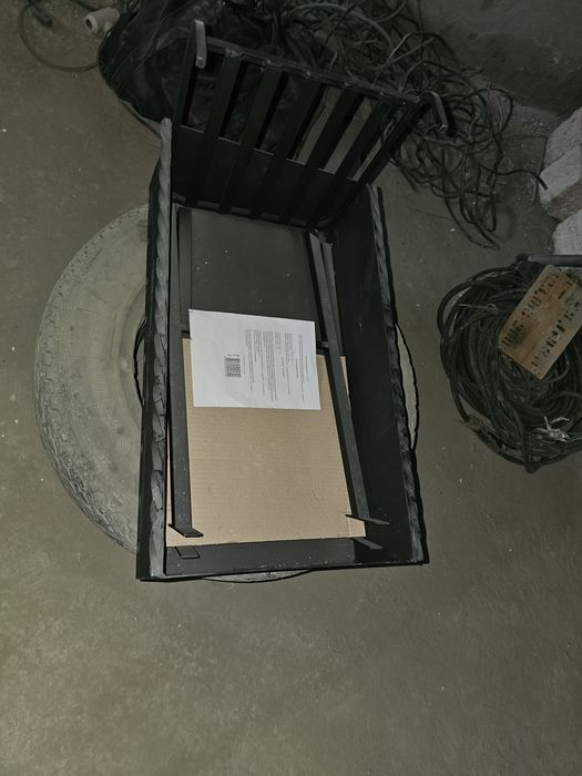 Мангал новая не пользовался из стали