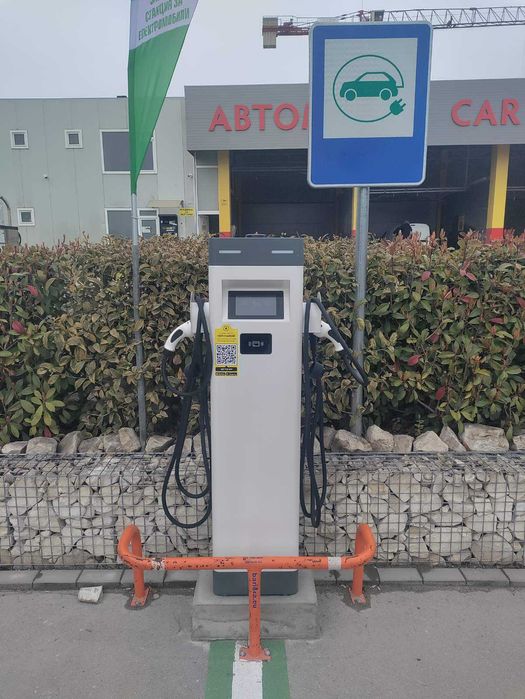 AC Зарядна станция 2x22kW 4G/LAN/Wi-Fi OCPP 1,6