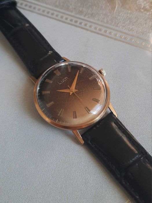 Позолоченные часы Луч-Ау20