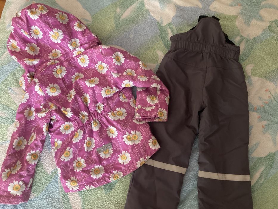 Продам костюм на девочку