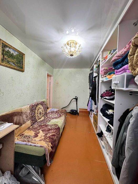 Продам 4 комн. квартиру, в районе Береке