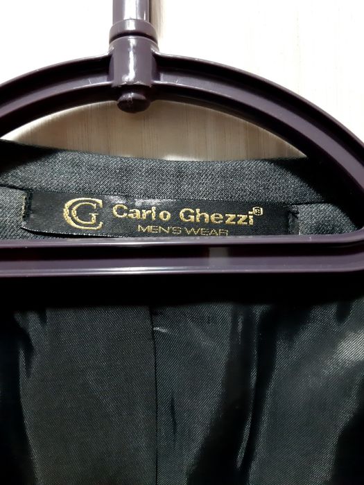 Официален мъжки костюм