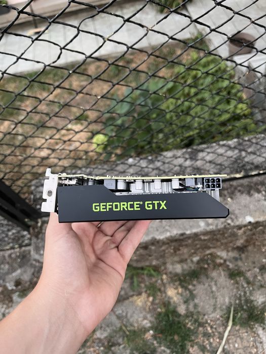 Видеокарта GTX 1060 6 gb