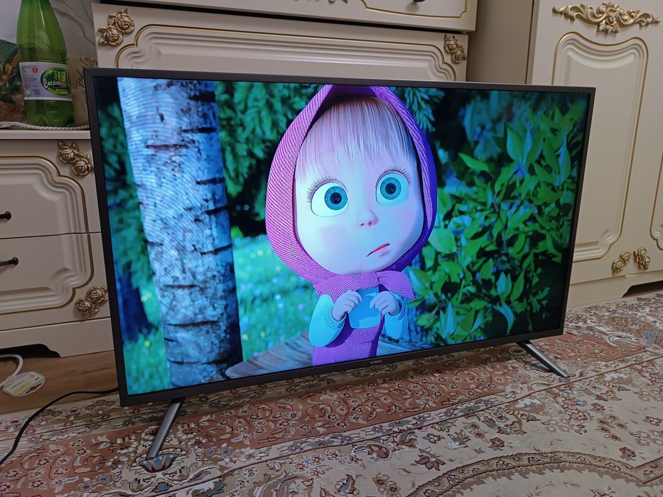 Телевизор YASIN Smart. TV Android.