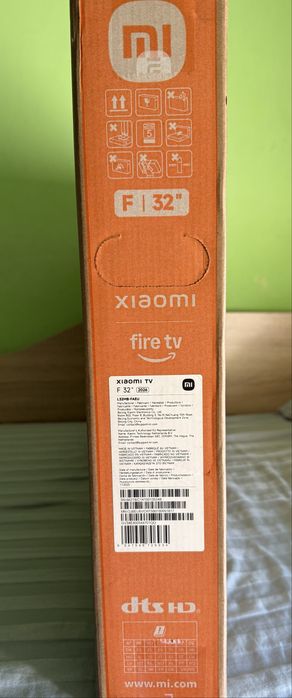 Продавам Xiaomi TV F32