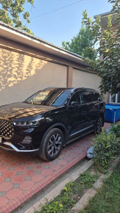 Автомобил Черри 7 про