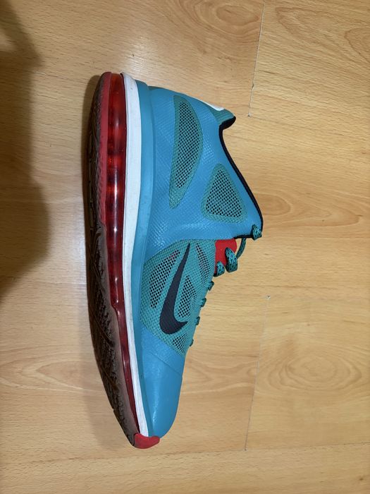 Nike LeBron 9 Low Liverpool