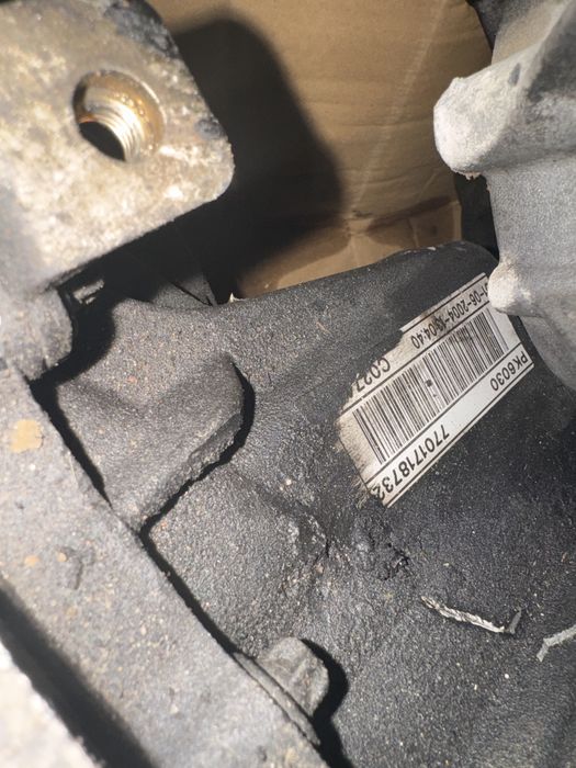 Скоростна кутия Трафик Виваро Мастер 2.5 Trafic Vivaro Master pk6030