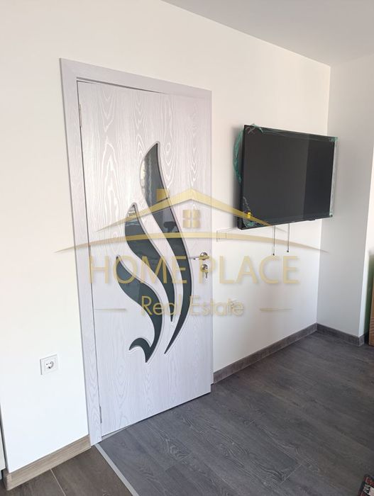 Дава се под наем Двустаен апартамент в Варна, Център - 60 кв.м за 612 € - Снимка #4