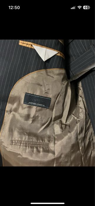 Costum in dungi, doua piese, impecabil