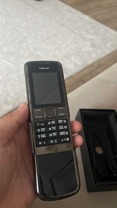 nokia 8800 Телефон