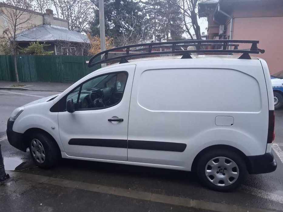 Peugeot partner 2016 duba 127000km autoutilitara