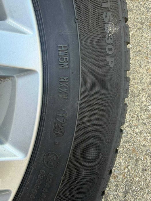 Гуми с джанти 215/60R16 за VW Passat