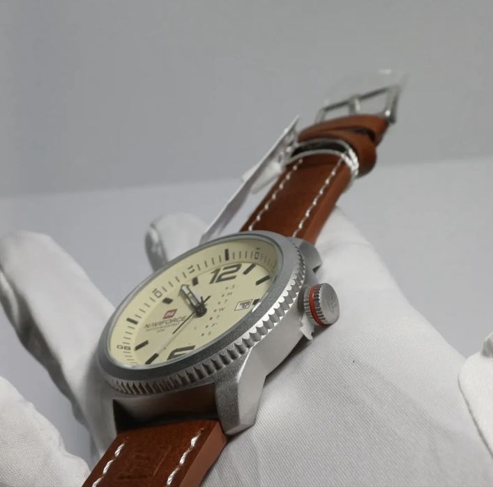 Часы NAVIFORCE water resistant 30m