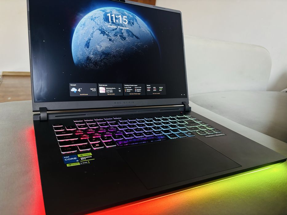 Продам ноутбук ASUS ROG STRIX G16