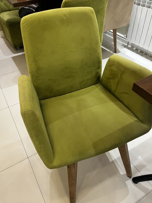 Продается стулья б/у для кафе