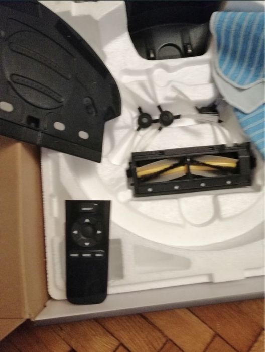 Finlux smart care robot pro-889wifi