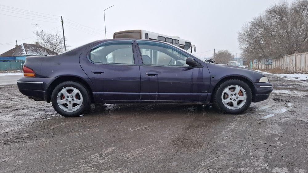 Chrysler Stratus 1999