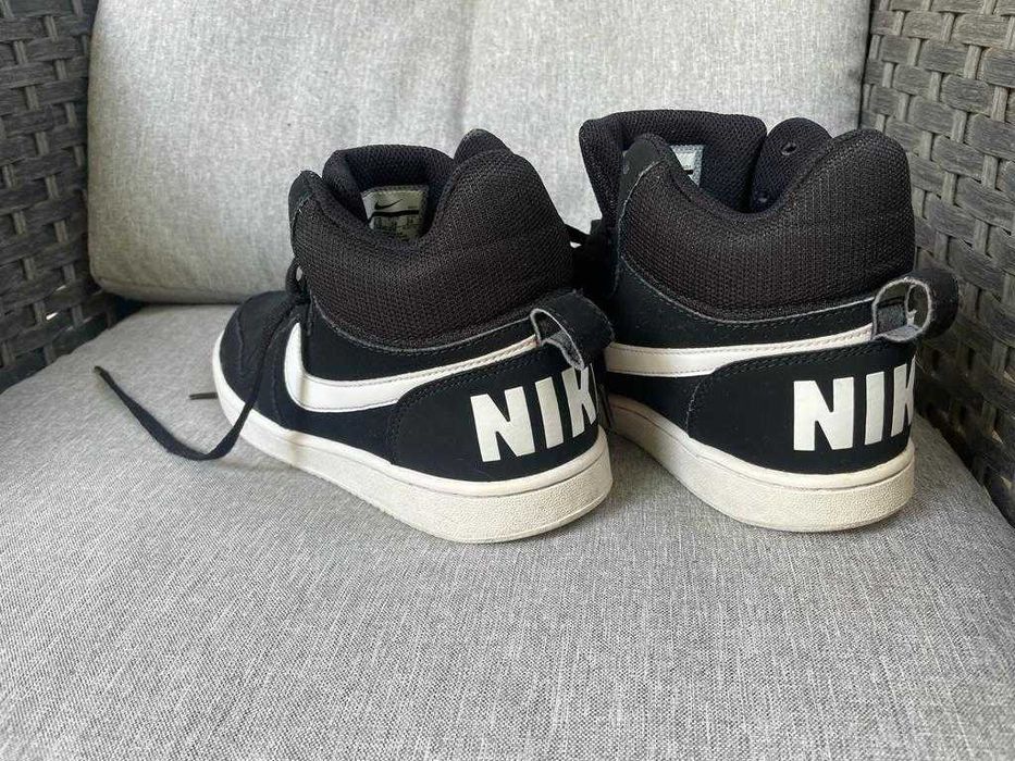 Nike Court Borough Mid Black White High Top Sneakers femei 38