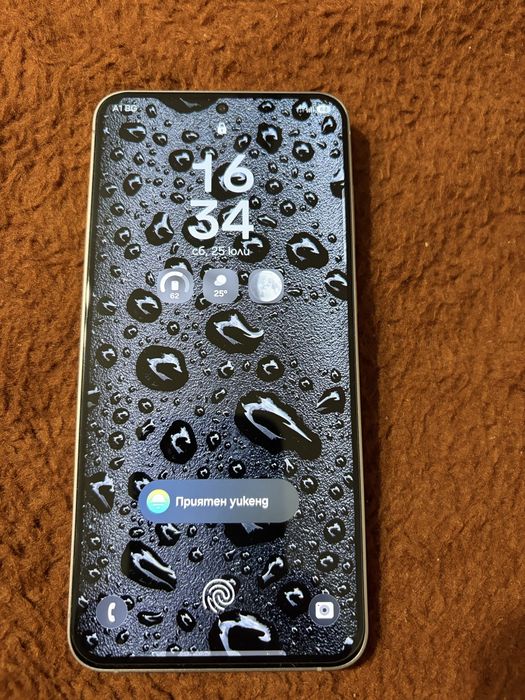 Продавам  бартеросвам  Samsung galaxy s25 fe 8x128 gb