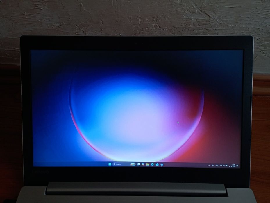 Продам ноутбук рабочая