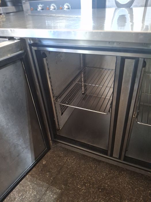 Хладилна маса FOSTER